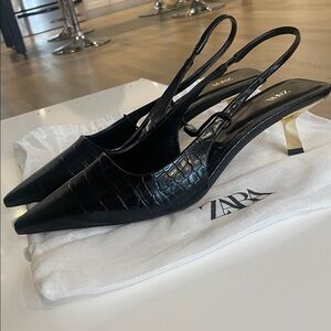 Zara Black Leather Heeled Shoes
